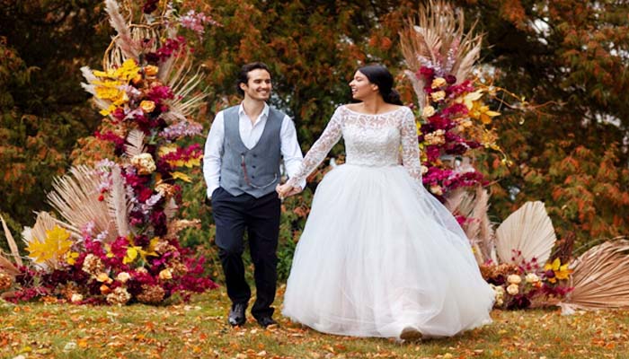 Prefect Outfits for a Fall Wedding